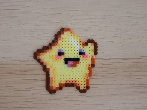 Star Hama Beads, Stars Perler Beads, Perler Bead Kawaii, Kawaii Perler Beads, Hamma Beads Ideas, Perler Art, Hama Beads Design, Perler Crafts, Diy Perler Bead Crafts