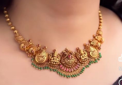 Nagasu Gold Jewellery, Trending Gold Necklace Designs, Long Gold Necklace Indian, Gold Haram Designs Indian, Full Bridal Jewellery Set, Ballerina Tattoo, Gold Jewellery Set, Gold Haram Designs, Ruby Necklace Designs