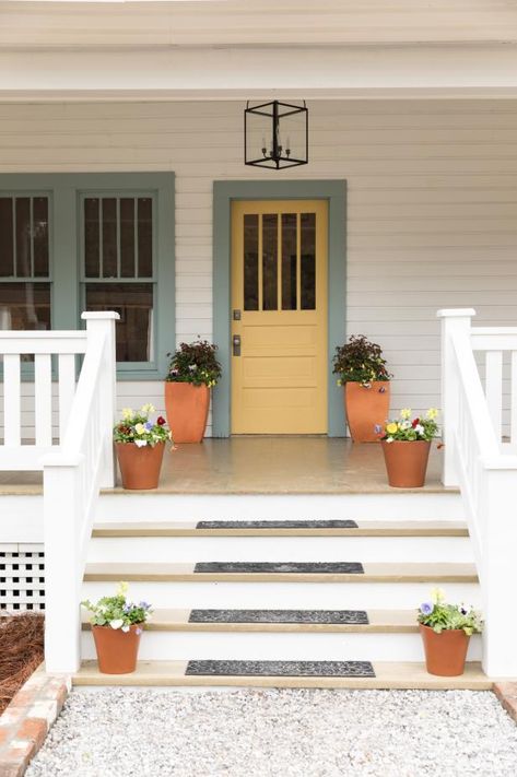 Butter Beer Recipe, Cottage Outdoor Decor, Farmhouse Gothic, Ashley Holmes, Exterior Color Palettes, Hgtv Home Town, Butter Beer Recipe Harry Potter, White Craftsman, Bright Front Doors