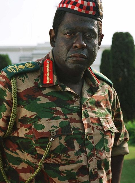 Forest Whitaker as Idi Amin from the 2006 movie The Last King Of Scotland. The Last King Of Scotland, Idi Amin, Best Actor Oscar, Forest Whitaker, Black Actors, Best Supporting Actor, James Mcavoy, Oscar Winners, Historical Characters