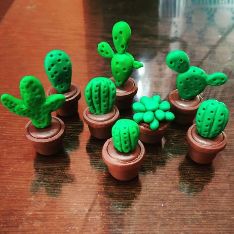 Polymer Clay Cactus, Clay Cactus, Cactus Craft, Clay Inspo, Clay Jar, Modeling Clay, Cute Clay, Molding Clay, Clay Ideas