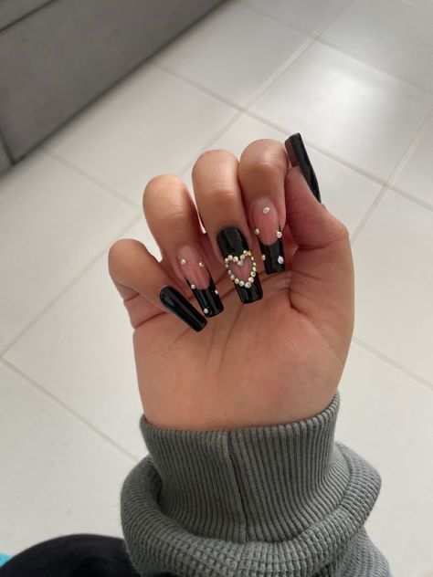 Black And White Nails, Nails Birthday, Black Acrylic Nails, Diy Acrylic Nails, Ombre Acrylic Nails, Aesthetic Nails, Simple Gel Nails, Classy Acrylic Nails, Crazy Nails