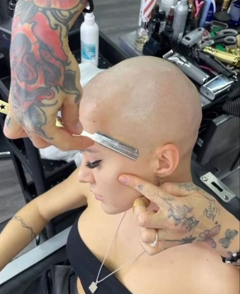 Shave Eyebrows, Long Leg Cast, Girls With Shaved Heads, Bald Head Women, Shaved Hair Cuts, Shaved Head Women, Long Hair Images, Shave Her Head, Bald Girl