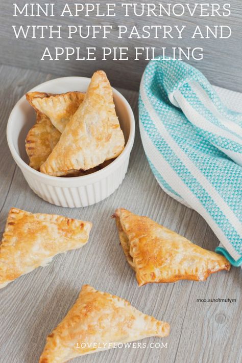 Learn how to make turnovers with this easy puff pastry turnovers recipe.   You can make mini apple turnovers with puff pastry and apple pie filling using real apples.  #MiniAppleTurnovers #AppleTurnovers #myturnforus #HowToMakeTurnovers #MiniTurnovers #AppleTurnoversWithPuffPastry #ApplepieFilling #MiniTurnoversWithApplepieFilling Mini Apple Turnovers, Turnovers With Puff Pastry, Apple Turnovers With Puff Pastry, Puff Pastry Turnovers, Pastry Turnovers, Cake Mom, Best Apple Recipes, Apple Pastry, Easter Food Appetizers