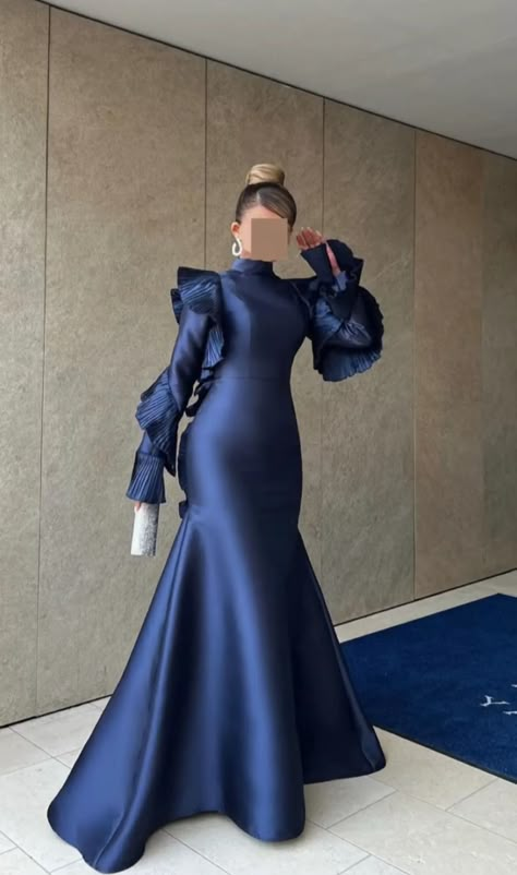 Elegant Soiree Dress, Modest Gala Dresses, African Gala Dress, Elegant Floral Dress Long, Dinner Gowns Classy Style, Dresses Extravagant, Elegant Hijab Dress, Modest Evening Gowns, Long Dress Elegant