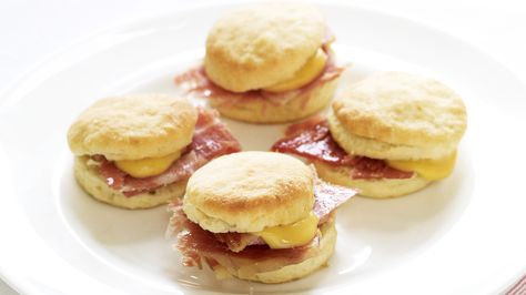 Yeast makes these biscuits light and airy. Add a smear of Brooke's Mustard Dip and a slice of country ham for a delicious breakfast sandwich. Angel Biscuits, Martha Stewart Recipes, Biscuits Recipe, Biscuit Recipe, Puddings, Fajitas, Martha Stewart, Yummy Breakfast, Buttermilk