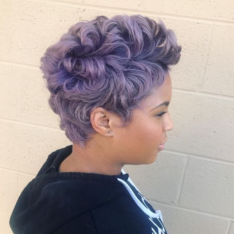 Hair Art By ChriStol on Instagram: “Smokey Lavender #haircolor #haircut #naturalhair #salonchristol” Smokey Lavender Hair, Smokey Lavender, Lavender Hair, Hairstyle Gallery, Hipster Fashion, Beauty Room, Short Haircuts, Hair Art, Purple Hair