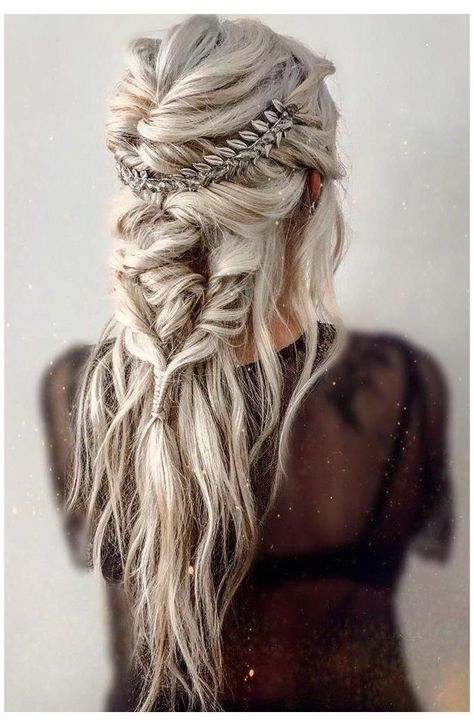 Boho Wedding Hairstyles, Beach Waves Hair Tutorial, Bohemian Wedding Hair, Viking Wedding, Beach Wave Hair, Viking Hair, Boho Wedding Hair, Fairy Hair, Easy Summer Hairstyles