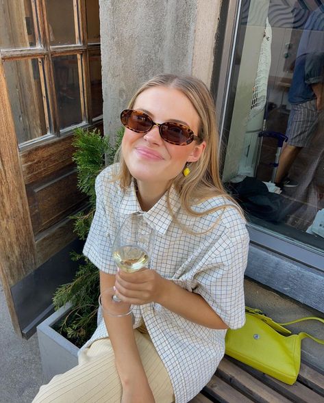 Emma Ställmark (@emmstell) • Instagram photos and videos Comfy Summer Fits, Best Dessert Ever, Comfy Summer Outfits, 2024 Board, The Best Dessert, Aesthetic Moodboard, 2024 Style, Casual Footwear, Best Dessert