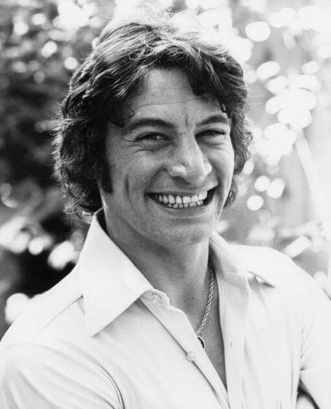 A young Jim Varney. Not attractive,  not interesting, but I can't stop staring at him Ernest P Worrell, Jim Varney, Douglas Fairbanks, Emmy Award, February 10, June 15, American Actors, Classic Hollywood, Celebrities Male