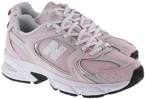 New Balance Trainers Womens, New Balance Trainers, Balance Trainers, Mode Zara, Dr Shoes, Digital Closet, Aesthetic Shoes, Shoe Inspo, Swag Shoes