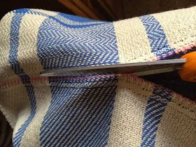 Weaving Towels, Weave Structures, Handwoven Towels, Rigid Heddle Weaving Patterns, Weaving Patterns Design, Weaving Loom Projects, Towel Weaving, Rigid Heddle Weaving, Weaving Ideas