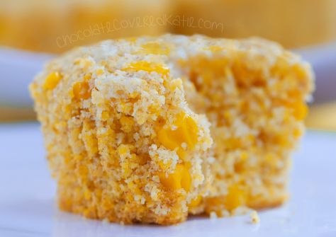 Big Fat Fluffy Healthy Corn Muffins - Whole Grain Recipe! Healthy Corn Muffins Recipe, Fall Cornbread, Healthy Corn Muffins, Sweet Corn Recipes, Healthy Corn, Homemade Yeast, Cornmeal Muffins, Vegan Cornbread, Chocolate Covered Katie