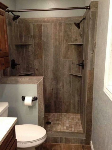 Small Rustic Bathrooms, Rustic Bathroom Shower, Rustic Bathroom Remodel, Makeover Kamar Mandi, Beautiful Small Bathrooms, Small Bathroom Diy, Primitive Bathrooms, Rustic Bathroom Designs, Bathroom Shower Tile