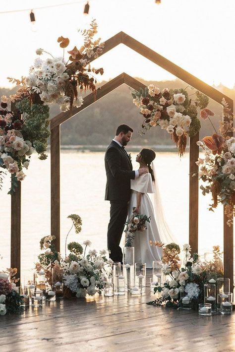 Outdoor Wedding Backdrops, Wedding Arches Outdoors, Wedding Archway, Enchanted Forest Wedding, Wedding Backdrop Design, Wedding Arbour, Outdoor Wedding Decorations, Ceremony Arch, Lake Wedding