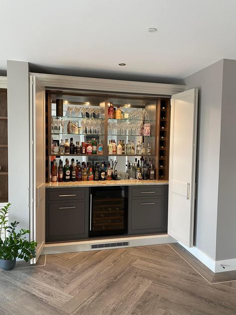 Wall Unit With Bar, Inset Bar, Secret Bar In House, Built In Mini Bar, Corner Wet Bar, Family Room Bar Ideas, Bungalow Conversion, Kitchen Bar Design, Hidden Bar