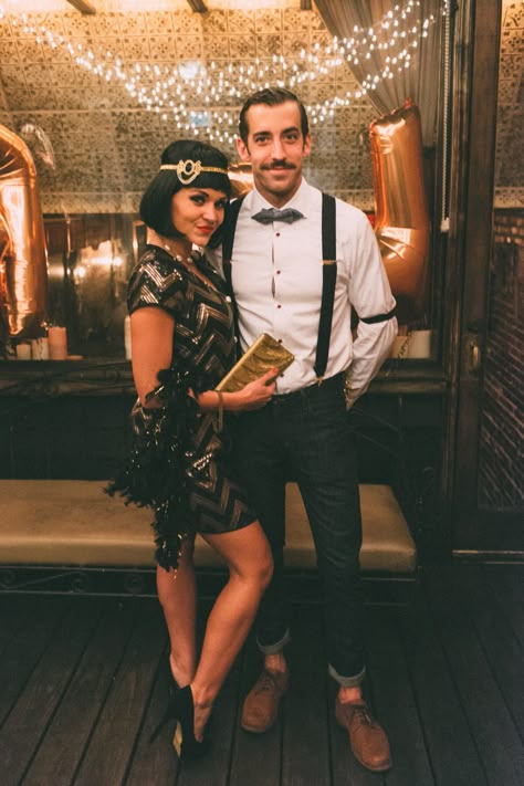 Great Gatsby Halloween Costume Couple, Gatsby Themed Party Outfit, 20s Party Outfit, Roaring 20s Party Outfit, Great Gatsby Outfit, 20s Outfit, Gatsby Party Outfit, Gatsby Outfit, Look Gatsby