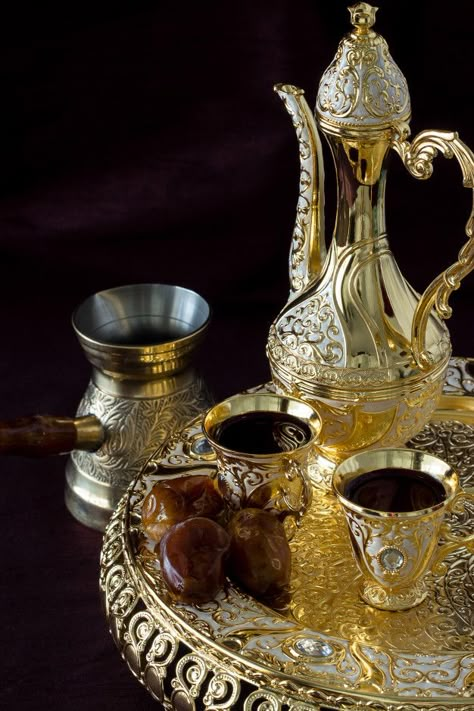 Arabic Tea, Photo Still Life, Ethiopian Coffee, Awake At Night, Muslim Culture, Ramadan Kareem Decoration, Lebanese Cuisine, Caffeine Addict, Orange Blossom Water