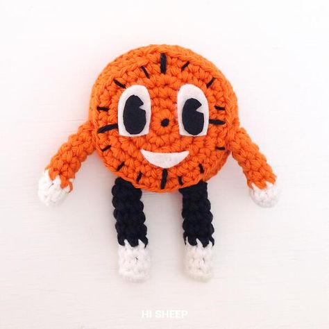 Hours will feel like minutes with this pattern! You can make your own cute TVA mascot "Miss Minutes" from the new Loki series. This is a very easy and quick project. We are going to need: yarn (I used cotton) in colors: orange 10 g, white and black 5 g, white and black felt or eva foam and black embroidery floss. The finished doll will be 8 cm / 3,1 inches tall. I hope you like it! Loki Tv Series, Miss Minutes, Marvel Diy, Loki Tv, Crochet Applique Patterns Free, Loki Series, Easy Crochet Patterns Free, Halloween Crochet Patterns, Crochet Things