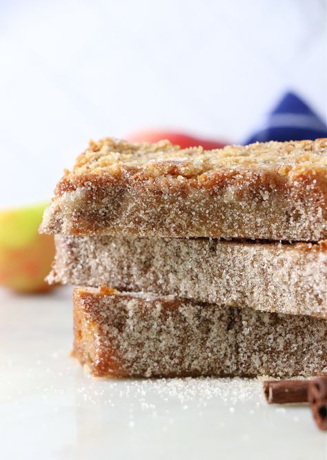 Vegan Apple Cider Donut Bread - Labeless Nutrition Donut Loaf Cake, Apple Cider Donut Loaf, Donut Loaf, Vegan Apple Cider, Apple Cinnamon Loaf, Donut Bread, Cheesecake Pops, Fall Outside, Brunch Cake