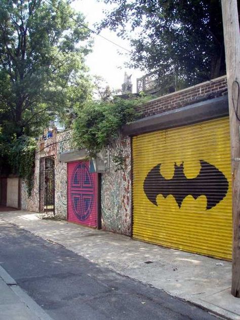 Close Calls: 12 Breathtakingly Creative Garage Doors | Urbanist Batman Garage, Garage Door Mural, Unique Garage Doors, Online Background, Garage Door Paint, Close Calls, History Background, Garage Style, Door Murals