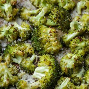 Roasted Broccoli Recipe - Lil' Luna Broccoli Oven, Puffy Pastry, Roasted Sweet Potato Cubes, Asparagus Rolls, Parmesan Roasted Broccoli, Oven Roasted Sweet Potatoes, Roasted Broccoli Recipe, Zucchini Sticks, Grilled Broccoli