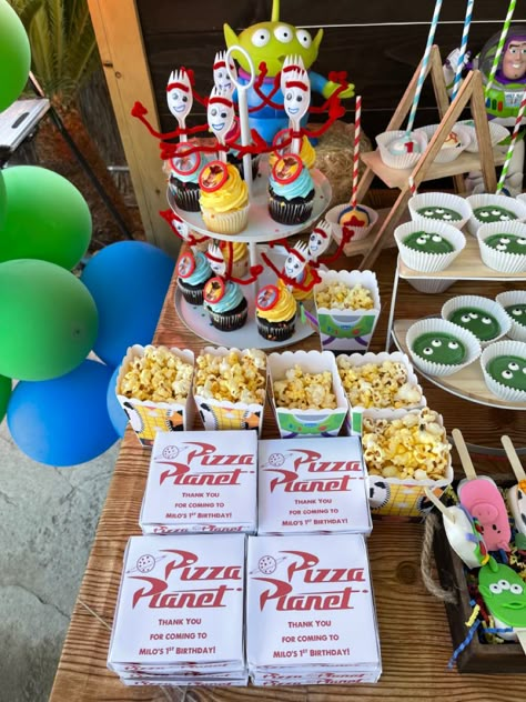 Toy Story 2nd Birthday Party Decorations, You Story Dessert Table, Woody And Jessie Party Ideas, Party Favors Toy Story, 1st Toy Story Birthday, Toy Story Half Birthday, Toy Story Woody Birthday Party Ideas, Toy Story Desert Table Ideas, Toys Story Birthday Party Ideas