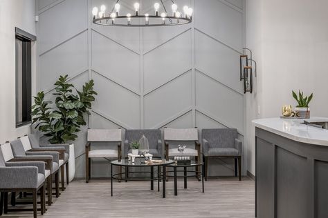 Dr Office Waiting Room, Waiting Room Wall Decor, Business Lobby Reception Areas, Front Lobby Decor Reception Areas, Reception Waiting Area Interior Design, Dental Reception Design, Orthodontist Office Design, Dental Clinic Interior Waiting Area, Office Reception Design Waiting Rooms