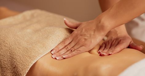 We explore the history of lymphatic massages, which help drain toxins from the body's lymph nodes and have deep roots across Latinx beauty culture. Lymph Drainage Massage, Massage Pictures, Drainage Massage, Lymph Drainage, Beauty Culture, Wellness Massage, Hand Massage, Healthy Lifestyle Habits, Therapeutic Massage