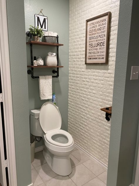 Builder Grade Master Bath, Builder Grade Updates Bathroom, Upgrade Builder Grade Bathroom, Upgrade Builder Grade Home, Builder Grade Updates, Upgrade Builder Grade, Master Bath Decor, House Facelift, Tiny Half Bath