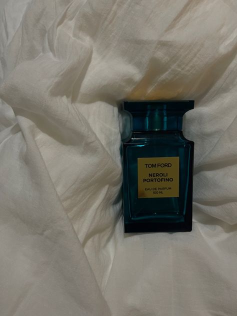 Tom Ford Portofino, Fragrances Perfume Men, Tom Ford Neroli Portofino, Money Rings, Perfume Men, Best Fragrance For Men, Serena Van Der Woodsen, Perfume Scents, Rich Lifestyle