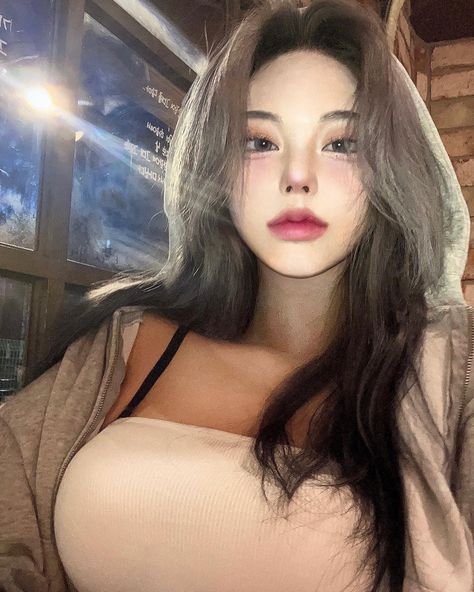 Susan K 03, Anime Photo Profile Dark, Girl Shadow, Korean Ulzzang, New Girl, Pretty Woman, Choker Necklace, How To Make Money, Nose Ring