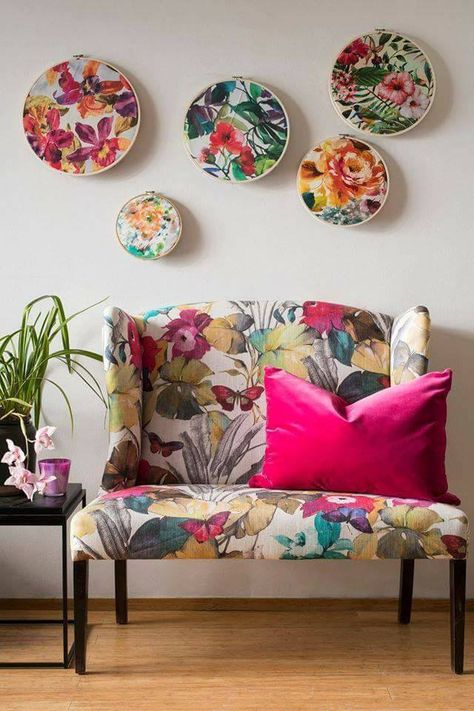 Eccentric Furniture, Indian Room Decor, Colourful Living Room Decor, Colourful Living Room, Wall Decor Ideas, Funky Furniture, House Interior Decor, Home N Decor, 인테리어 디자인