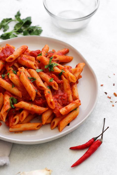 Pasta Recipes Arrabiata, Creamy Arrabiata Pasta, Easy Italian Pasta Recipes, Pasta Arrabiata With Sausage, Spicy Arrabiata Pasta, Authentic Italian Pasta Recipes, Butternut Squash Pasta Vegan, Pumpkin Pasta Sauce Recipe, Pasta Arrabiata