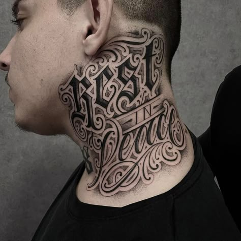 Tattoo Gangster, Calligraphy Tattoo Fonts, Font Tato, Best Neck Tattoos, Upper Back Tattoos, Army Tattoos, Gangsta Tattoos, Neck Tattoos Women, Back Of Neck Tattoo