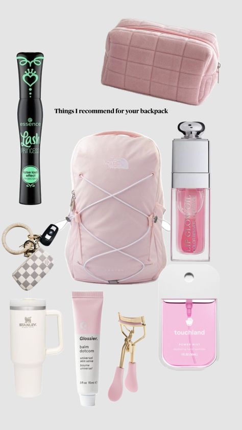 Trending School Backpacks 2023, Backpack Necessities, Back To School Backpacks Essentials, Back To School Necessities, School Romanticizing, School Organization Highschool, School Bag Organization, School Necessities, School Backpack Essentials