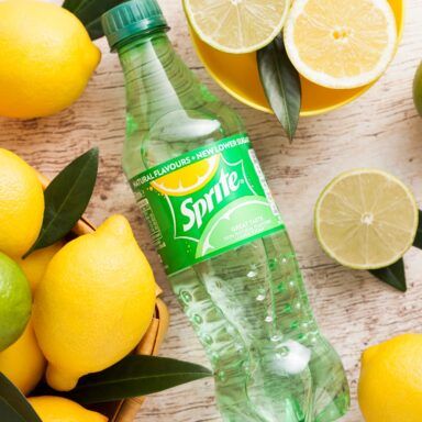 Homemade Sprite, Sprite Drink, Sprite Recipe, Sprite Can, Keep Apples From Browning, Sprite Bottle, Ice Cream Float Recipes, Float Recipes, Chewable Vitamins