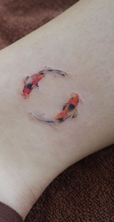 Koi Fish Drawing Tattoo, Coy Fish Tattoos, Small Fish Tattoos, Pisces Tattoos, 100 Tattoo, Koi Tattoo, 1 To 100, Inspiration Tattoos, Koi Fish Tattoo