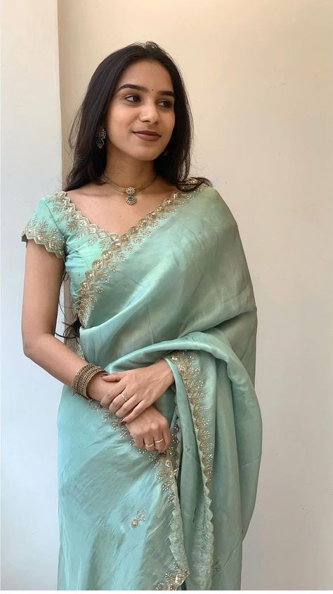 Sarees For Dusky Skin Tone, Elegant Saree Party Wear Indian Weddings, Hot Sarees Party Wear, Latest Sarees Designs 2024, Farewell Blouse, Farewell Outfits, Pista Green Saree, Pleats Techniques, Cz Jewellery