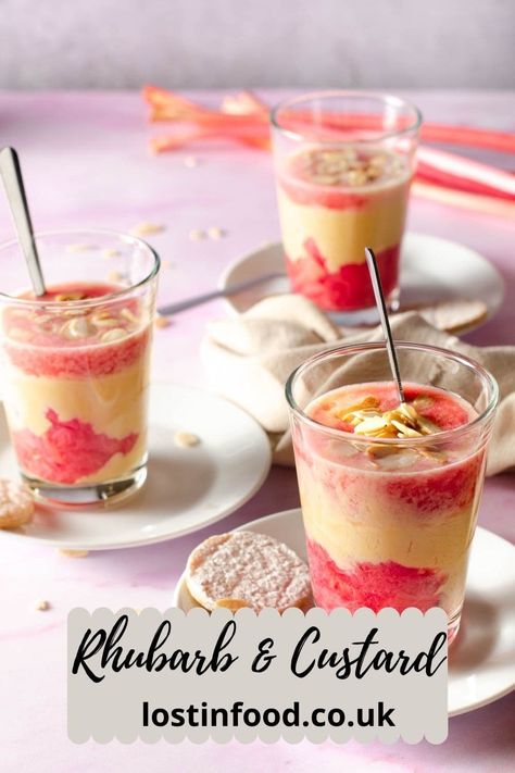 Rhubarb and custard layered dessert, soft poached rhubarb with creamy sweet custard. This pretty dessert is super simple to make. #rhubarb #rhubarbandcustard #dessert #springdessert Rhubarb Fluff, Rhubarb And Custard Recipes, Poached Rhubarb, Custard Biscuits, Rhubarb Rhubarb, Sweet Custard, Picnic Desserts, Baking Lessons, Rhubarb Custard