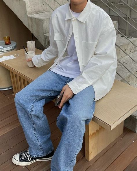 Uniqlo Outfit, Minimalist Fashion Men, 일본 패션, Trendy Boy Outfits, Mens Trendy Outfits, Street Style Outfits Men, Mens Casual Dress Outfits, Men Stylish Dress, Guys Clothing Styles