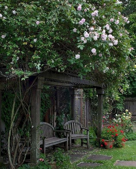 Outdoor Reading Nooks, Romantic Backyard, Rose Arbor, Garden Nook, Budget Garden, Garden Arbor, Garden Wallpaper, Best Meditation, Front Landscaping