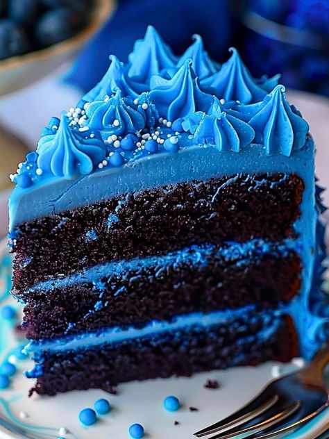 The Best Divine Blue Velvet Cake - Recipes at Luminary Gather Blue Velvet Pound Cake, Blue Cake Recipe, Blue Velvet Cake Recipe Easy, Blue Cakes Birthday, Midnight Blue Cake, Blue Chocolate Cake, Blue Velvet Cake Recipe, Blue Cake Ideas Birthday, Royal Blue Cake