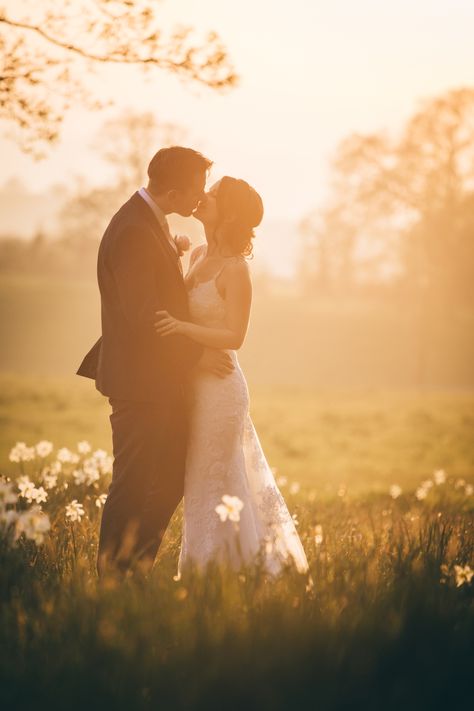 Natural Wedding Photos Couple, Husband And Wife Wedding Photos, Magical Wedding Photography, Rustic Wedding Picture Ideas, Cottagecore Wedding Photos, Wedding Photos Garden, Whimsical Wedding Photos, Rockbeare Manor, Blue Rustic Wedding