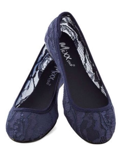 Cute Lace Flats, Vintage Flats, Cute Flats, Blue Flats, Prom Shoes, Crazy Shoes, Pretty Shoes, Dream Shoes, Shoe Obsession