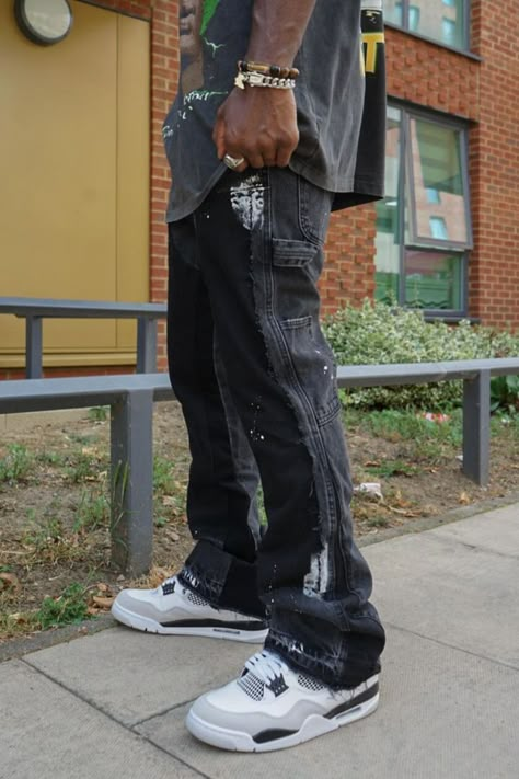 Denim Jeans Outfit Men, Flares Outfit, Cargo Pants Outfit Men, Flare Jeans Outfit, Jeans Outfit Men, Latest African Men Fashion, Pants Outfit Men, Sneakers Jordans, Fly Outfit