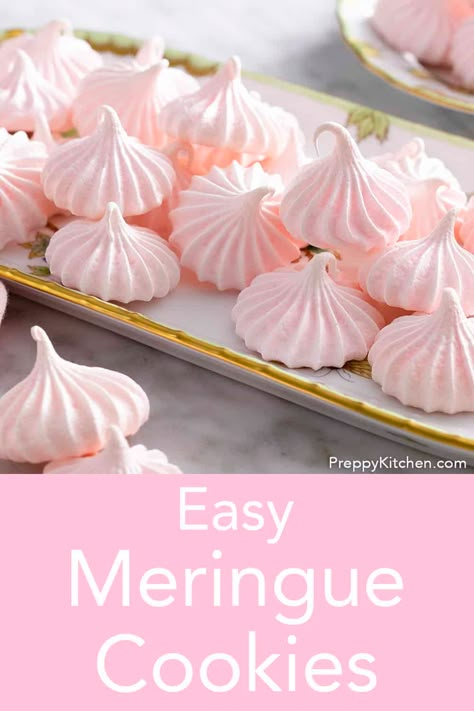 These beautiful meringue cookies are light as air, perfectly sweet, and so easy to make! Great with a cup or coffee and look wonderful on a cookie tray! Easy Meringue Cookies, Easy Meringues, How To Make Meringue, Meringue Cookie Recipe, Meringue Recipe, Preppy Kitchen, Meringue Cookies, Cookie Tray, Easy Cookies