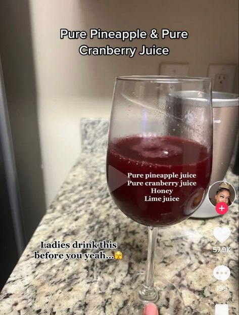 Pure Cranberry Juice Benefits, Pineapple And Cranberry Juice, Cranberry Juice Benefits, Pure Cranberry Juice, Healthy Water Drinks, Juice Benefits, Healthy Juice Drinks, Tongue Health, Feminine Health