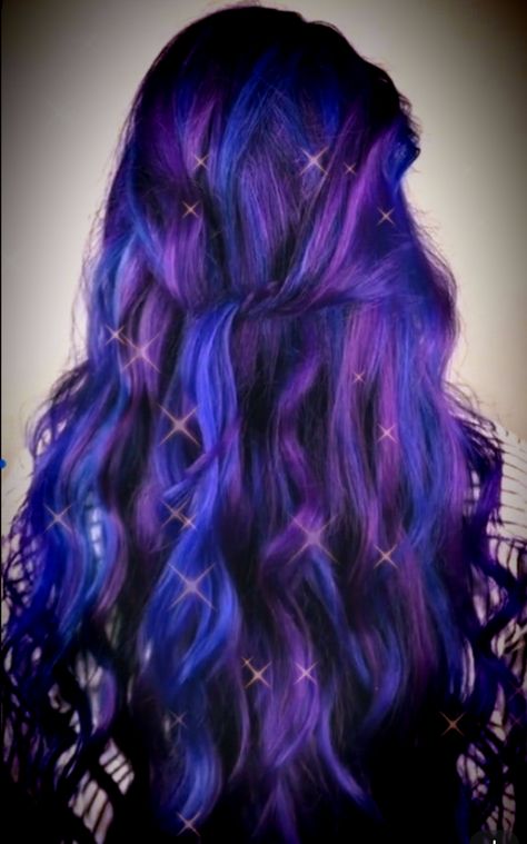 Purple And Blue Hair Color Ideas, Blue Purple Hair Color, Galaxy Hair Color, Blue Purple Hair, Cool Hair Designs, Galaxy Colors, Hair Color Purple, Hair Color Blue, Cool Hair