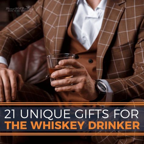 Anybody will love these totally awesome whiskey-related gifts! #whiskeygifts #whiskeyglasses #uniquegifts Whiskey Gift Ideas, Whiskey Accessories, Rocks Glasses Whiskey, Whiskey Gift Set, Whiskey Set, Whiskey Decanter Set, Whiskey Tasting, Whiskey Lover Gifts, Golf Gifts For Men